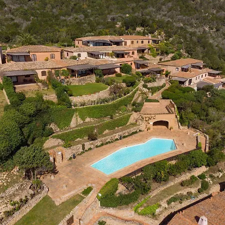 別荘 Pevero Retreat: Tra Il Golf E Il Mare