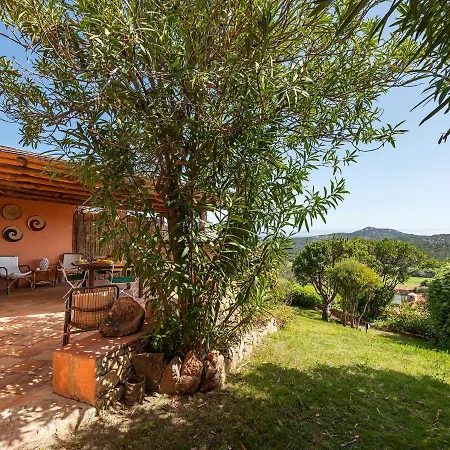 Pevero Retreat: Tra Il Golf E Il Mare *
