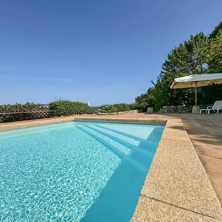 Pevero Retreat: Tra Il Golf E Il Mare Holiday home Abbiadori